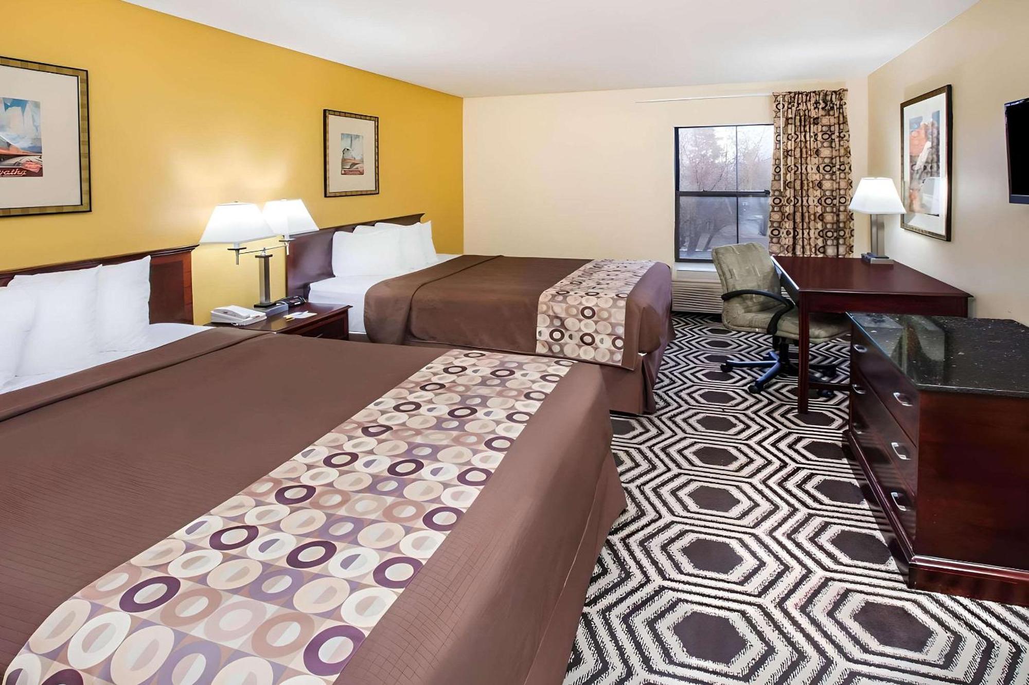 Halsted Inn And Suites Harvey - Chicago Southland Экстерьер фото